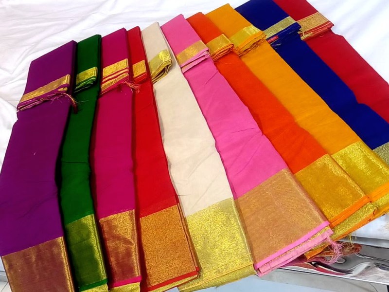 নিজের শাড়ির যত্ন&nbsp;নিন